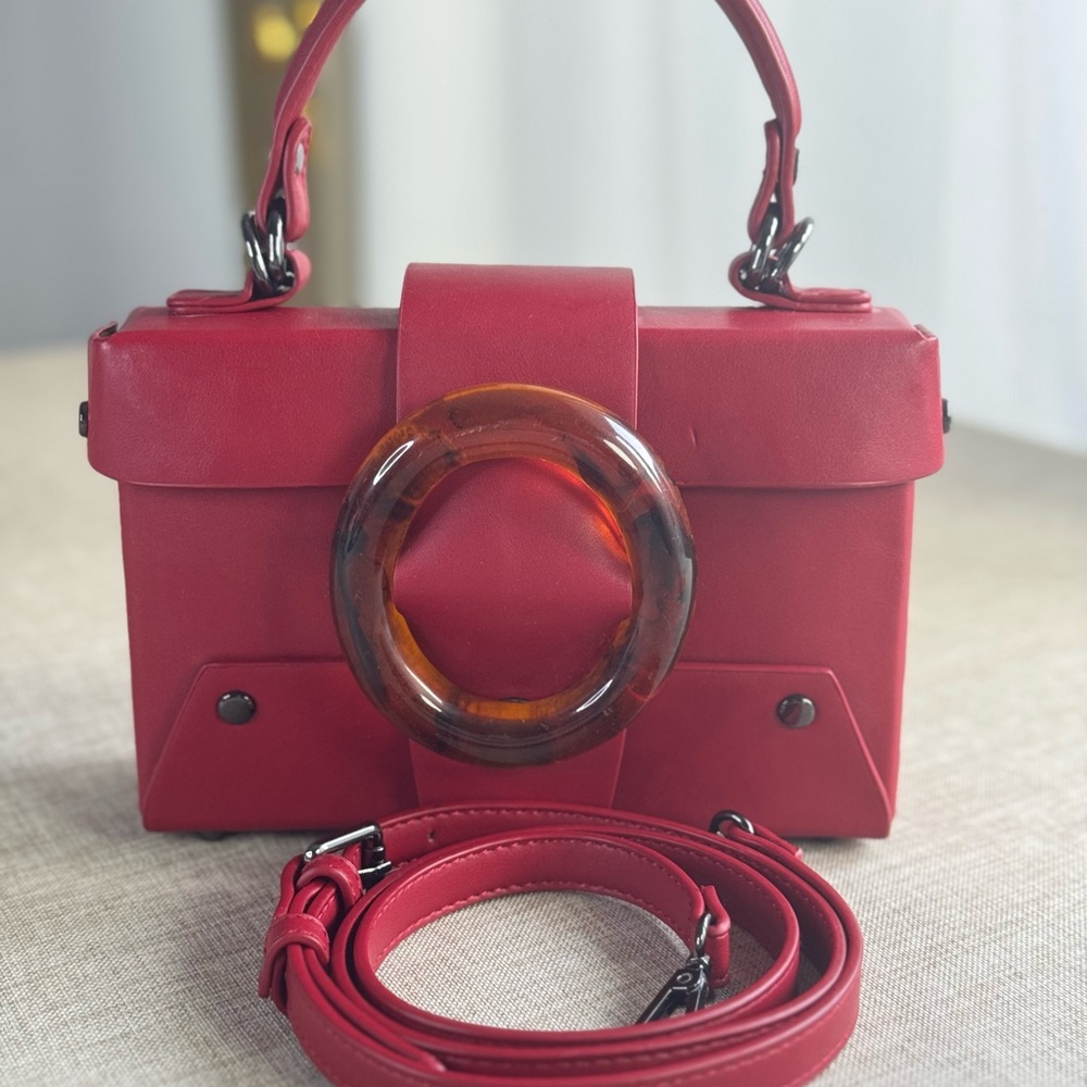 Chic Red Mini Bag with Tortoise Shell Detail